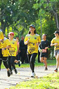 BIB: 0682, 0619, 198
                            <button type="button" onclick="openModal(5130411)" class="btn btn-primary btn-sm float-right btn-popup" data-toggle="modal" data-target=".modal-high-quality">
                        <i class="fas fa-shopping-cart"></i> Add to Cart
                    </button>
                                            <button type="button" onclick="isThisMe(5130411, true)" class="btn btn-success btn-sm float-right btn-popup btn-isme hidden" data-toggle="tooltip" data-placement="bottom" title="นี่คือรูปของคุณใช่ไหม คลิกที่นี่เพื่อเอาเข้าอัลบั้ม">
                        <i class="fas fa-plus"></i> Add to album
                    </button>
                    <button type="button" onclick="isThisMe(5130411, false)" class="btn btn-warning btn-sm float-right btn-popup btn-isnotme hidden">
                        <i class="fas fa-ban"></i> Remove from album
                    </button>